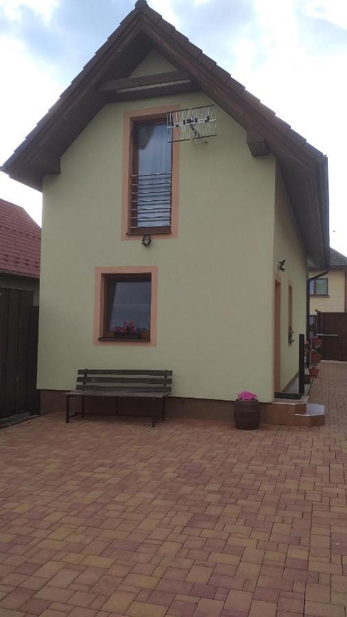 Apartamento Privát RIA Pavlova Ves Exterior foto